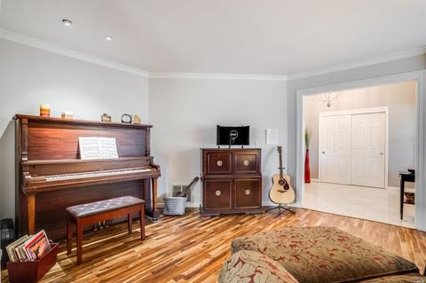 640 E J St, Benicia, CA 94510 photo 24