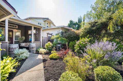 640 E J St, Benicia, CA 94510 photo 5