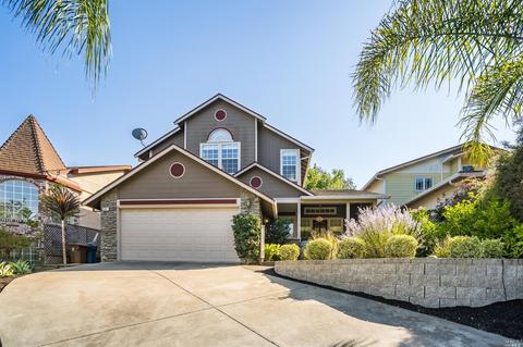 640 E J St, Benicia, CA 94510 photo 2