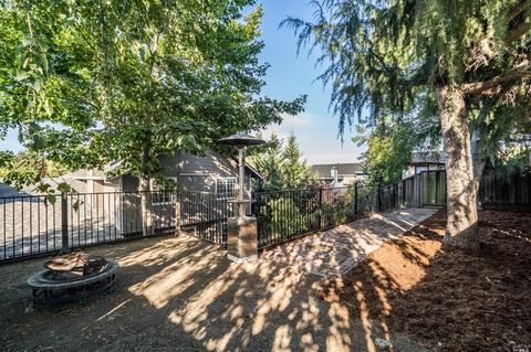 640 E J St, Benicia, CA 94510 photo 49