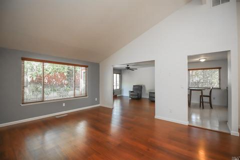 4815 Silverado Dr, Fairfield, CA 94534 photo 6