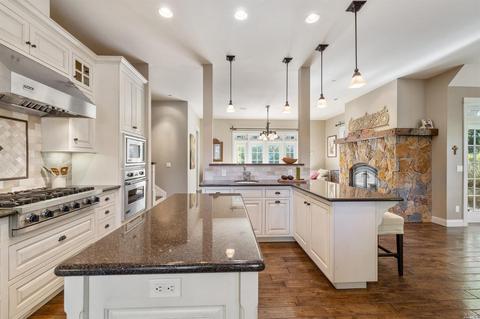 129 Moonlight Dr, Healdsburg, CA 95448 photo 16
