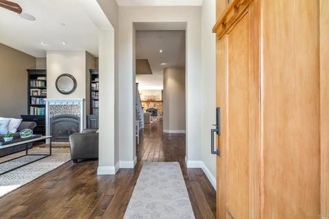 129 Moonlight Dr, Healdsburg, CA 95448 photo 8