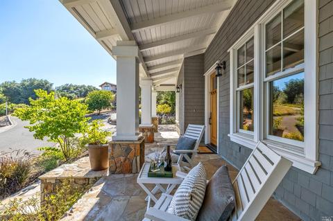 129 Moonlight Dr, Healdsburg, CA 95448 photo 3