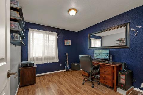 10932 Rio Ruso Dr, Windsor, CA 95492 photo 25