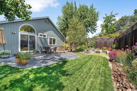 10932 Rio Ruso Dr, Windsor, CA 95492 photo 34
