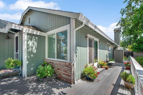 10932 Rio Ruso Dr, Windsor, CA 95492 photo 4
