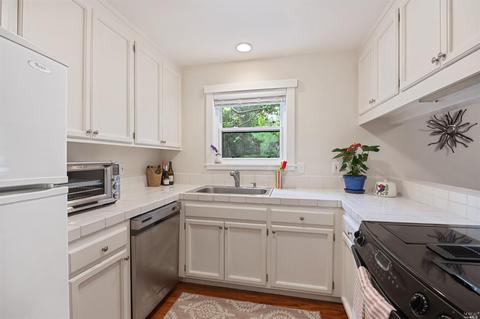 930 E Blithedale Ave, Mill Valley, CA 94941 photo 14