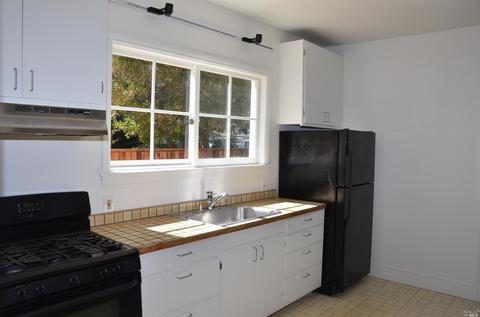347 Cascade Dr, Fairfax, CA 94930 photo 8