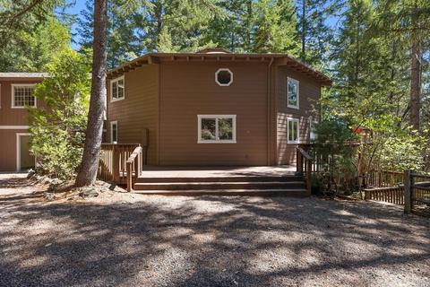 1684 Camellia Cir, Willits, CA 95490 photo 3