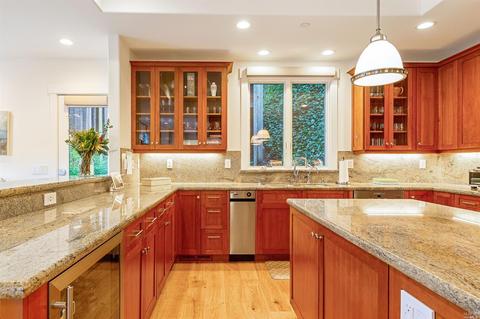 17 Crescent Ave, Sausalito, CA 94965 photo 7