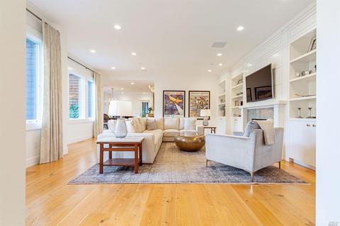 17 Crescent Ave, Sausalito, CA 94965 photo 2