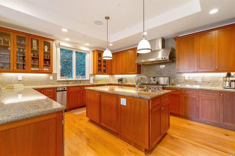 17 Crescent Ave, Sausalito, CA 94965 photo 4