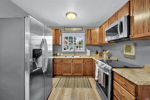 255 Hemlock St, Vacaville, CA 95688 photo 12