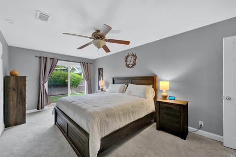 255 Hemlock St, Vacaville, CA 95688 photo 30