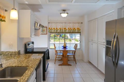 8416 Planetree Dr, Windsor, CA 95492 photo 7