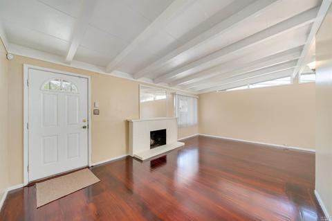 352 Alhambra Ave, Vallejo, CA 94591 photo 4