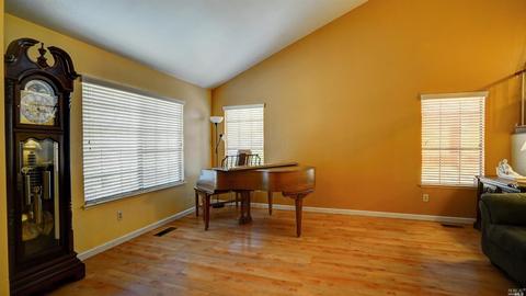 925 N Regatta Dr, Vallejo, CA 94591 photo 4