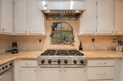 618 Cougar Ct, Vacaville, CA 95688 photo 15
