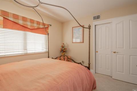 618 Cougar Ct, Vacaville, CA 95688 photo 28