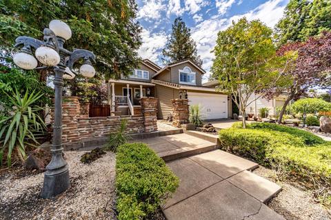 290 Compton Ave, Santa Rosa, CA 95404 photo 1
