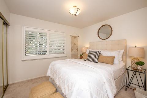 1522 Buchanan St, Novato, CA 94947 photo 16