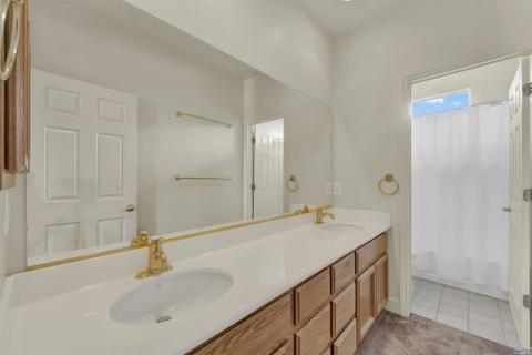 7209 Queen Isabella Ct, Vallejo, CA 94591 photo 28