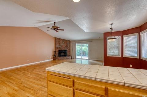 6169 Amie Dr, Windsor, CA 95492 photo 5