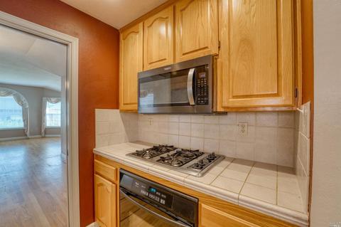 6169 Amie Dr, Windsor, CA 95492 photo 14
