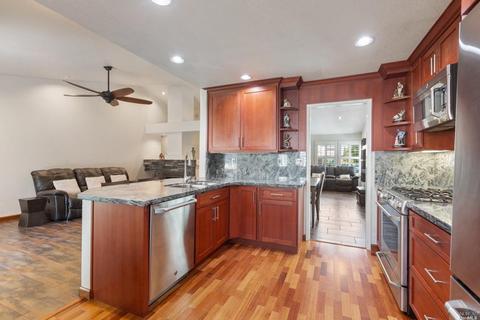 579 Rambleton Dr, Vacaville, CA 95688 photo 12