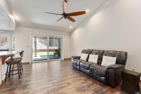 579 Rambleton Dr, Vacaville, CA 95688 photo 15