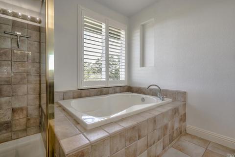 8501 Trione Cir, Windsor, CA 95492 photo 26