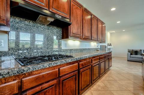8501 Trione Cir, Windsor, CA 95492 photo 16