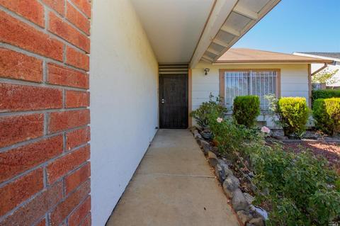 467 Meadows Dr, Vallejo, CA 94589 photo 3