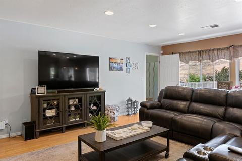 241 Baker St, Benicia, CA 94510 photo 20