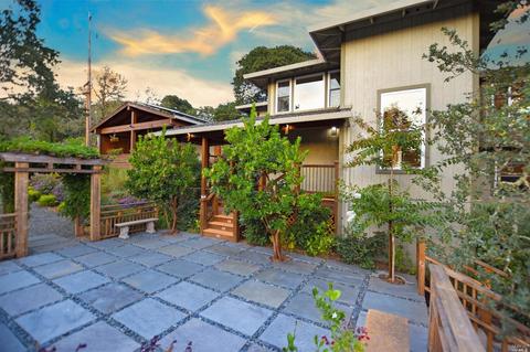 400 Mountain Ave, Sonoma, CA 95476 photo 2