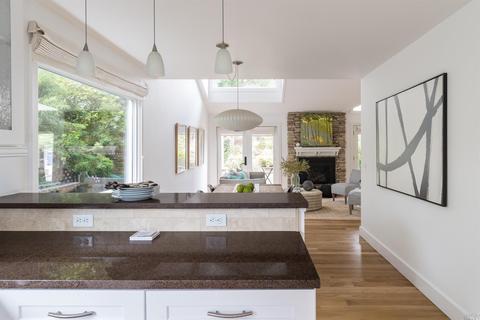 7 Robertson Ter, Mill Valley, CA 94941 photo 10