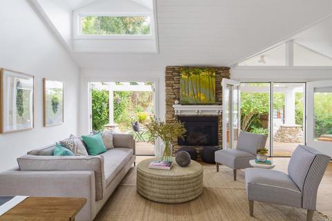 7 Robertson Ter, Mill Valley, CA 94941 photo 3