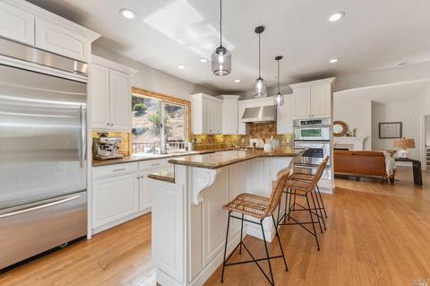 115 Thunderbird Ct, Novato, CA 94949 photo 17