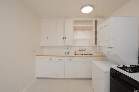 74 Victoria St, Vallejo, CA 94591 photo 17