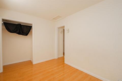 74 Victoria St, Vallejo, CA 94591 photo 22
