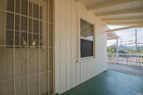 74 Victoria St, Vallejo, CA 94591 photo 4