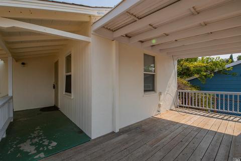 74 Victoria St, Vallejo, CA 94591 photo 5