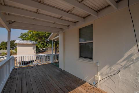 74 Victoria St, Vallejo, CA 94591 photo 6