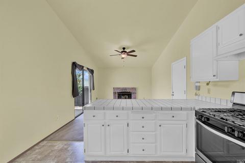 131 Helmsman Ct, Vallejo, CA 94591 photo 11
