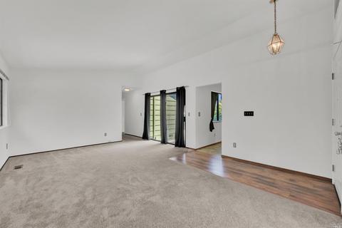 131 Helmsman Ct, Vallejo, CA 94591 photo 5