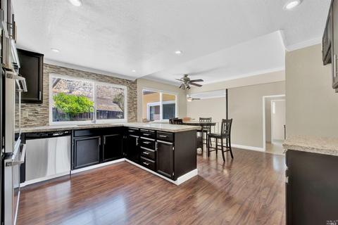 216 Devonshire St, Vallejo, CA 94591 photo 14