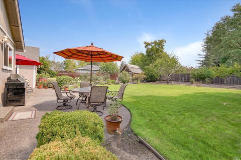 194 Barrio Way, Windsor, CA 95492 photo 38