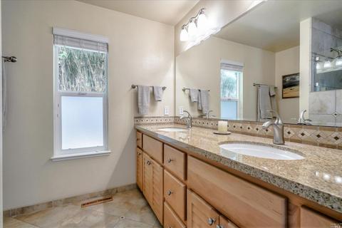 194 Barrio Way, Windsor, CA 95492 photo 32