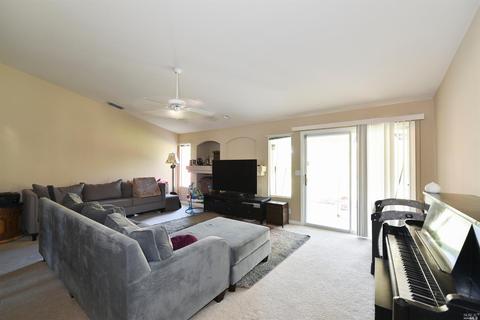 5114 Zinfandel Ln, Vallejo, CA 94591 photo 5